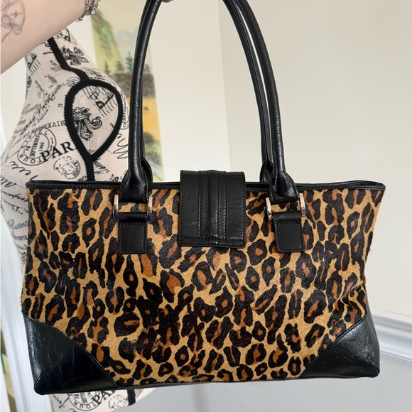 Danier Y2K Leopard Print Pony Hair Tote Bag with Genuine Leather Trim - Picture 4 of 6